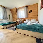 Podhalańska Krupówki O Krok Zakopane
